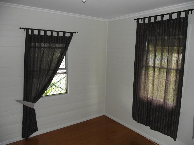 6 Lindsay Street, Bundamba QLD 4304