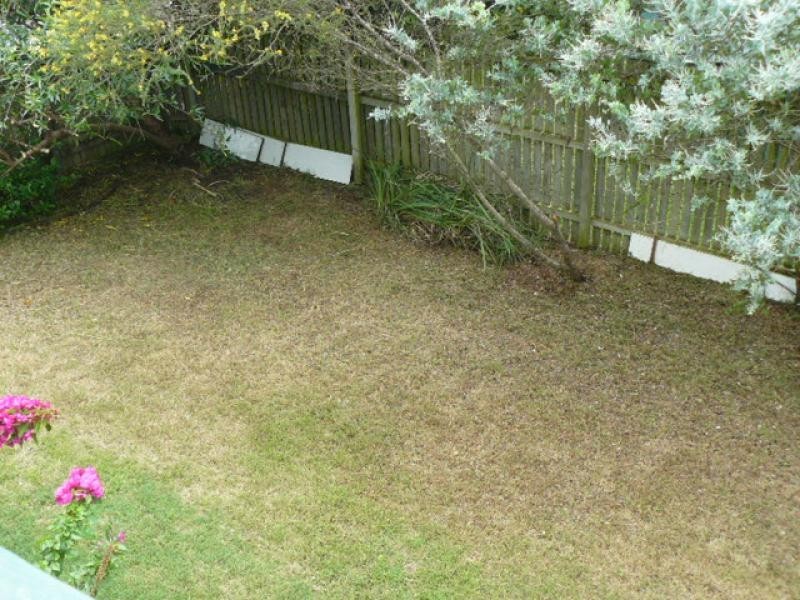 11 Perry Street, Churchill QLD 4305