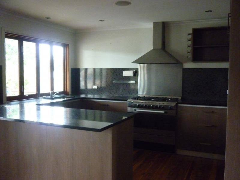38 Edgar Street, Eastern Heights QLD 4305