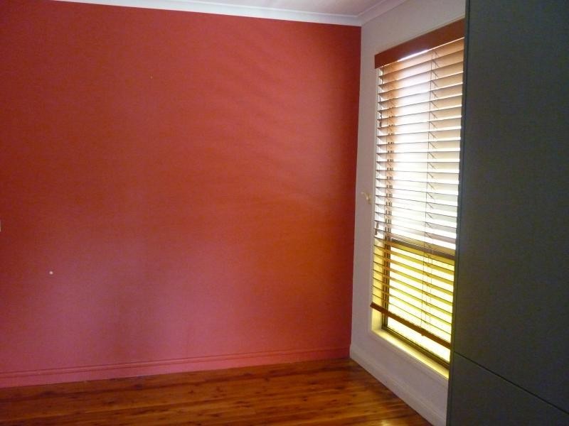 38 Edgar Street, Eastern Heights QLD 4305