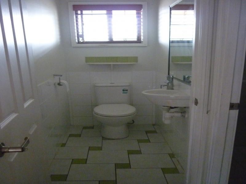 38 Edgar Street, Eastern Heights QLD 4305
