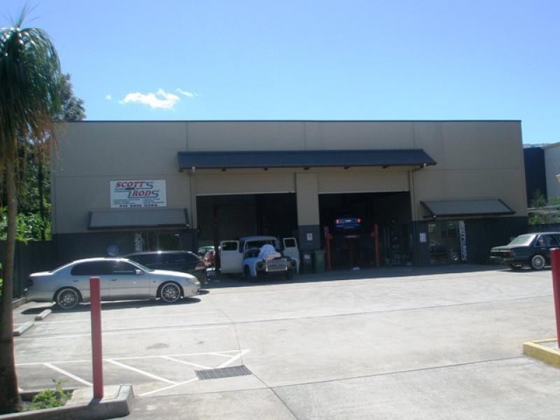 West Ipswich QLD 4305