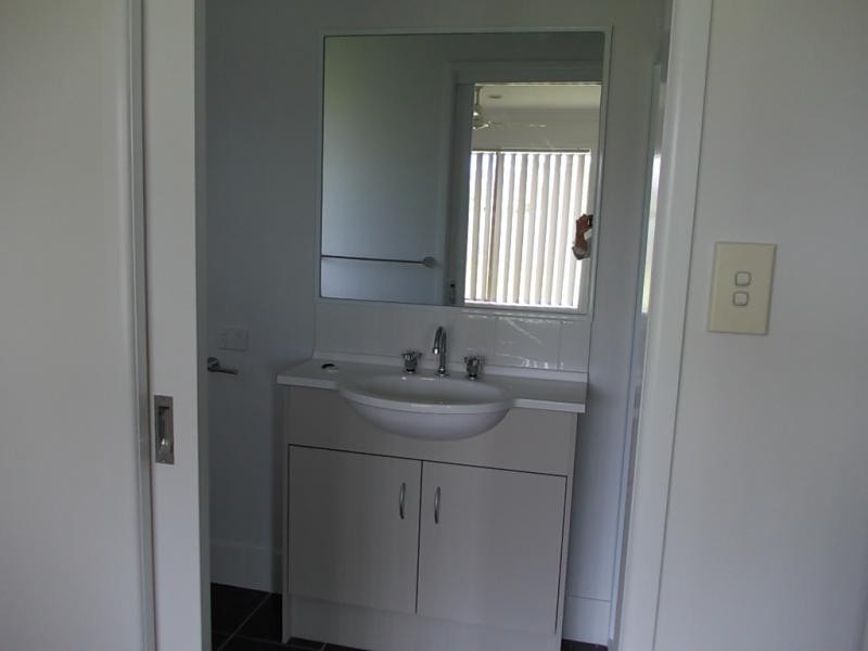 51 Selwyn Street, North Booval QLD 4304