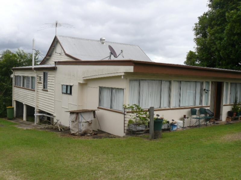 23 Shelley Street, Brassall QLD 4305