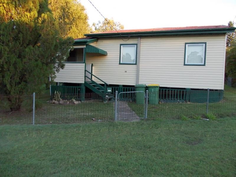 38 Hayes Street, Brassall QLD 4305