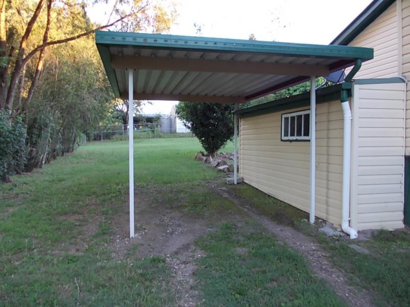 38 Hayes Street, Brassall QLD 4305