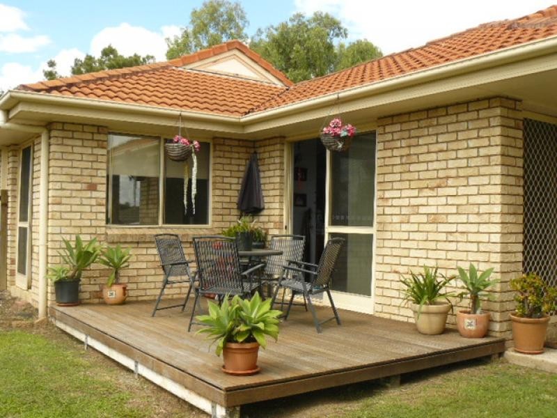 8 Morris Street, Flinders View QLD 4305