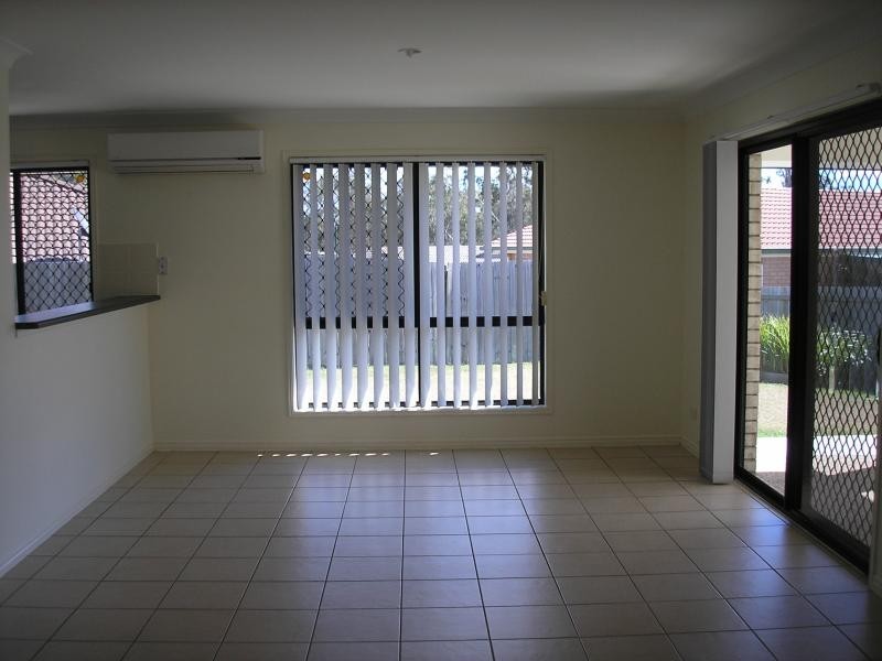 36 Barnes Court, Redbank Plains QLD 4301