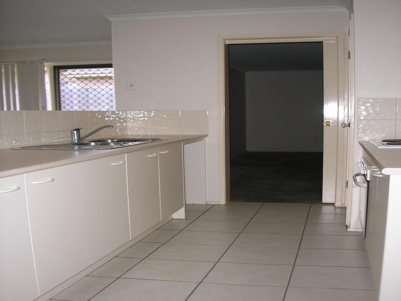 22 Palma Rosa Drive, Wulkuraka QLD 4305