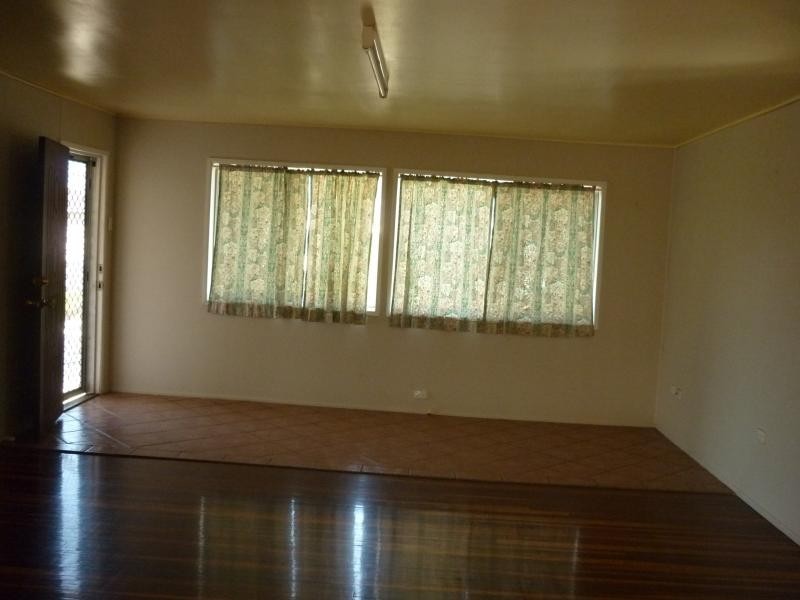 243 Whitehill Road, Raceview QLD 4305