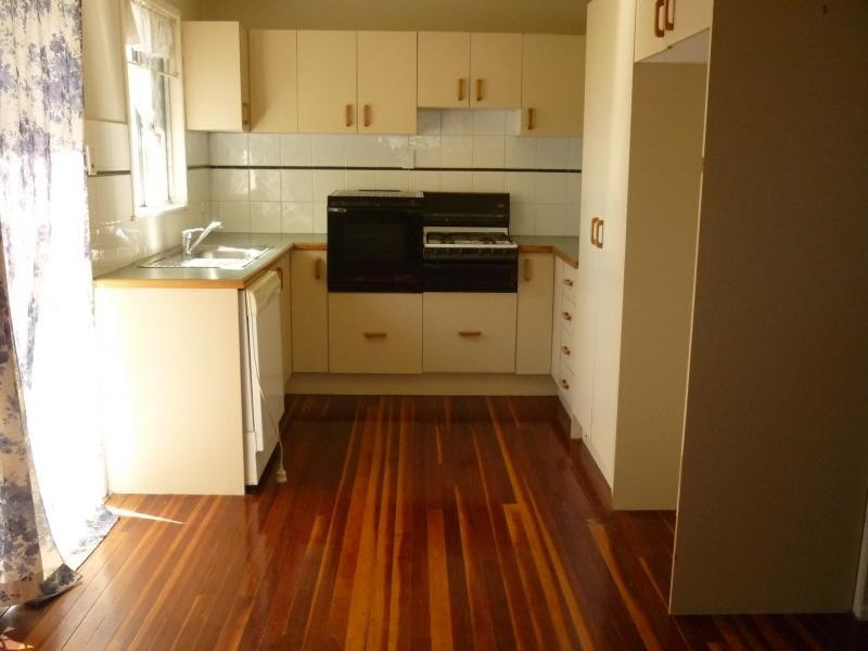 243 Whitehill Road, Raceview QLD 4305