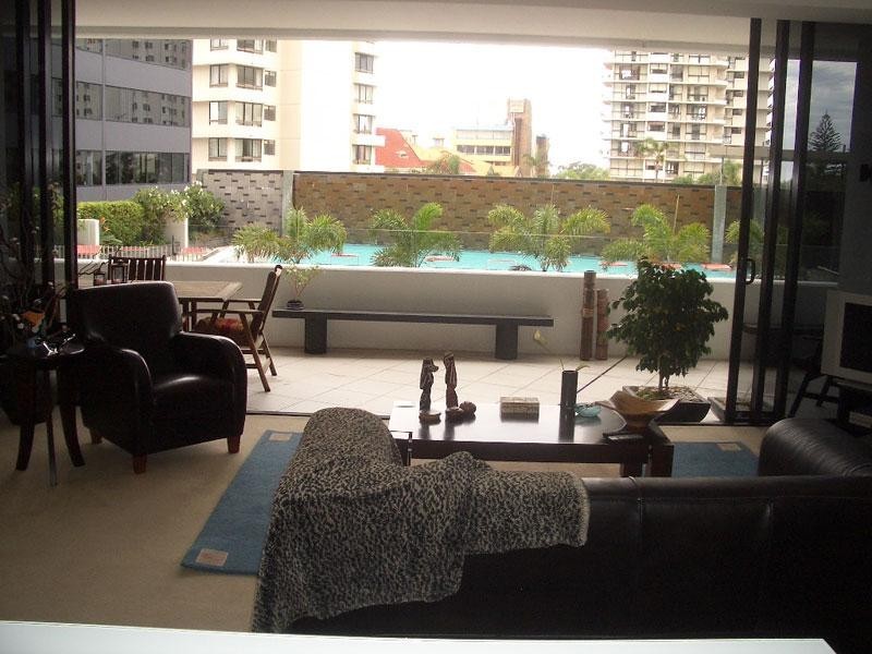 Broadbeach QLD 4218