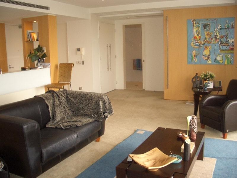 Broadbeach QLD 4218