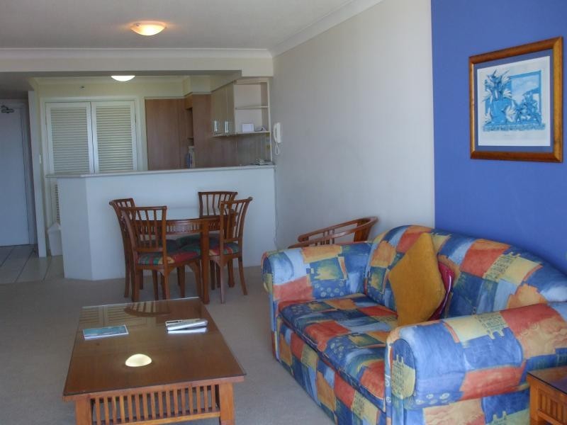 Broadbeach QLD 4218