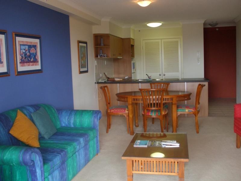 Broadbeach QLD 4218