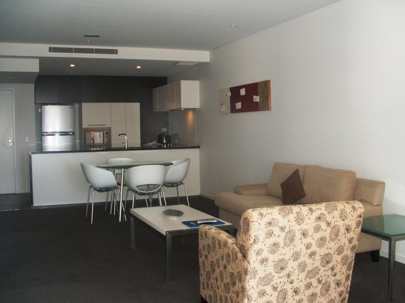 Broadbeach QLD 4218