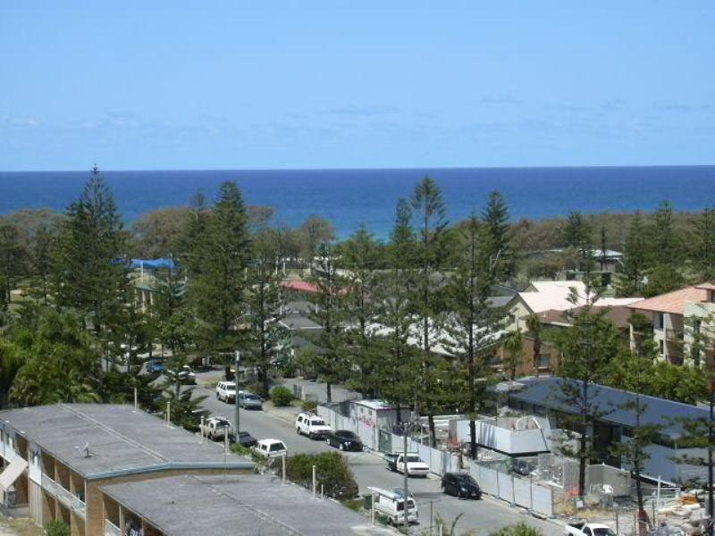 Broadbeach QLD 4218