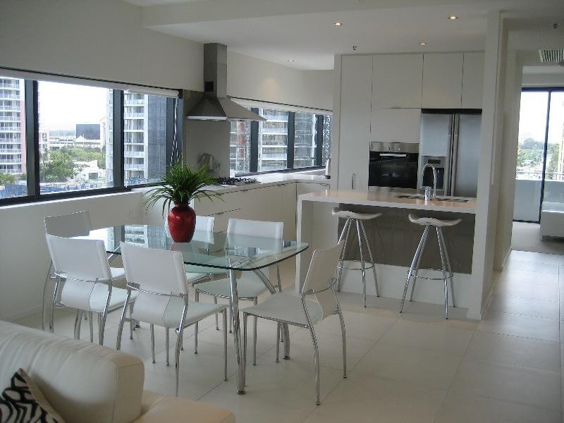 Broadbeach QLD 4218