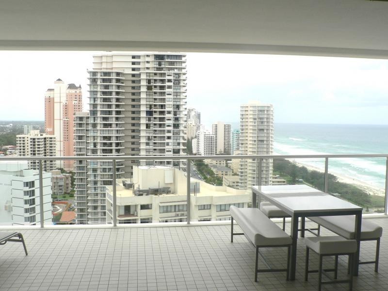 Broadbeach QLD 4218