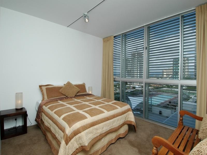 504/159 Old Burleigh Rd, Broadbeach QLD 4218