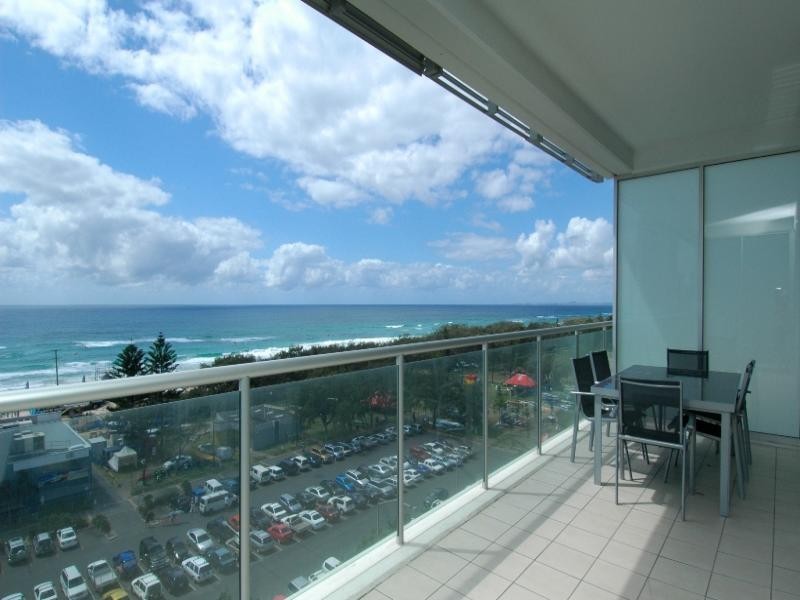 504/159 Old Burleigh Rd, Broadbeach QLD 4218