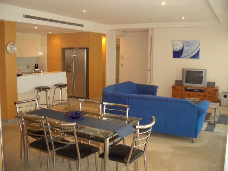 Broadbeach QLD 4218