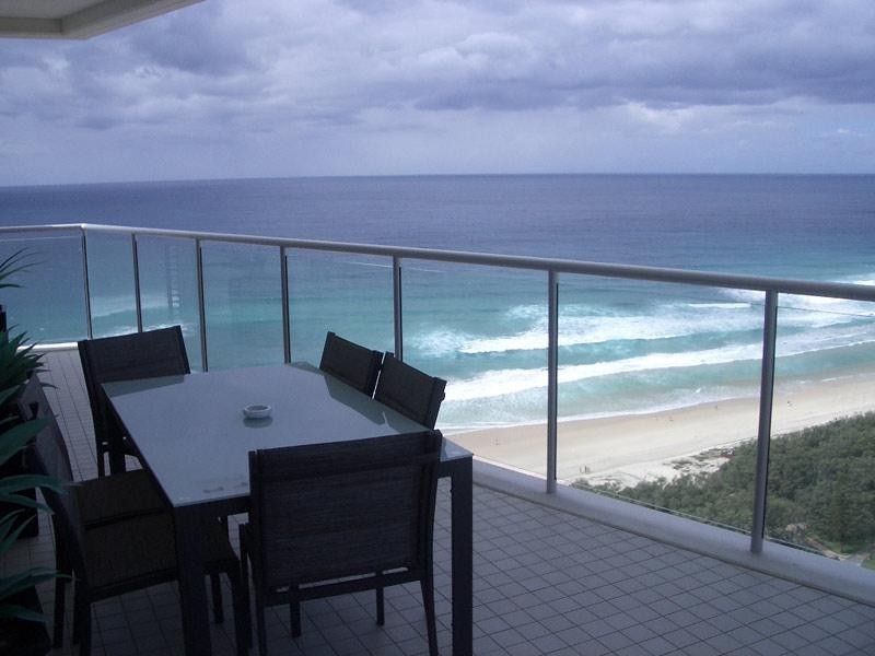 Broadbeach QLD 4218