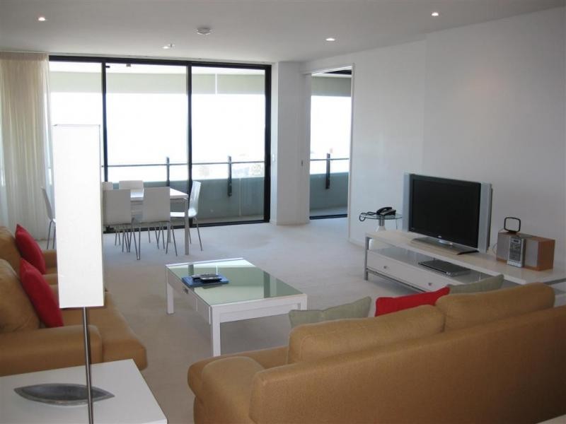 Broadbeach QLD 4218