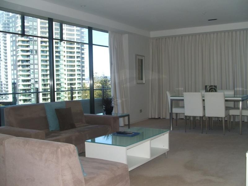 Broadbeach QLD 4218