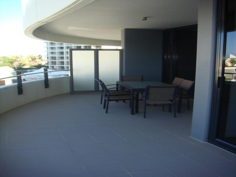 Broadbeach QLD 4218