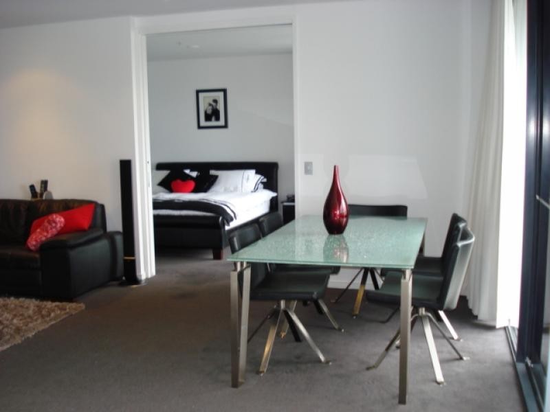 Broadbeach QLD 4218