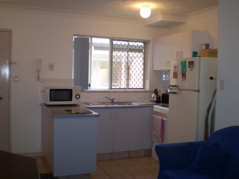 Chevron Island QLD 4217