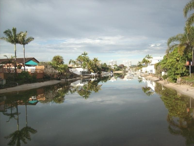 Broadbeach Waters QLD 4218