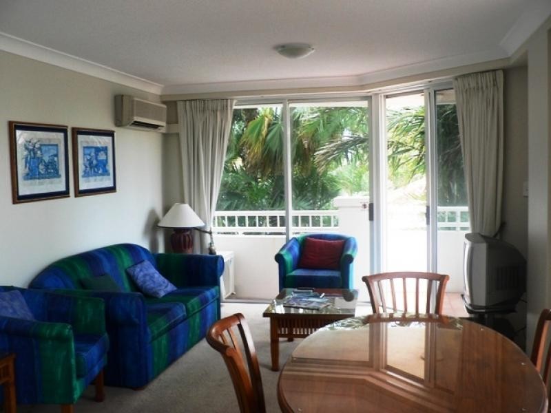 Broadbeach QLD 4218