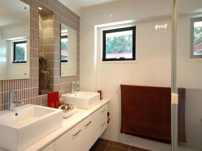 Broadbeach Waters QLD 4218