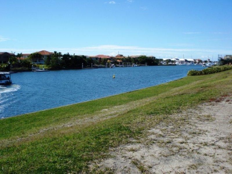 Hope Island QLD 4212