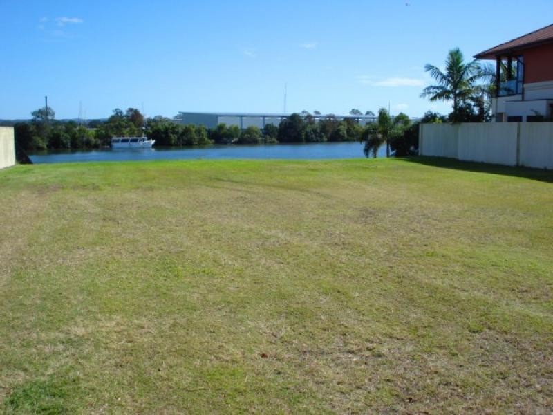 3119 Riverleigh Drive, Hope Island QLD 4212