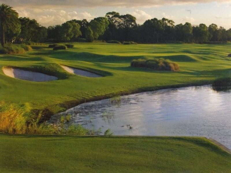 3119 Riverleigh Drive, Hope Island QLD 4212