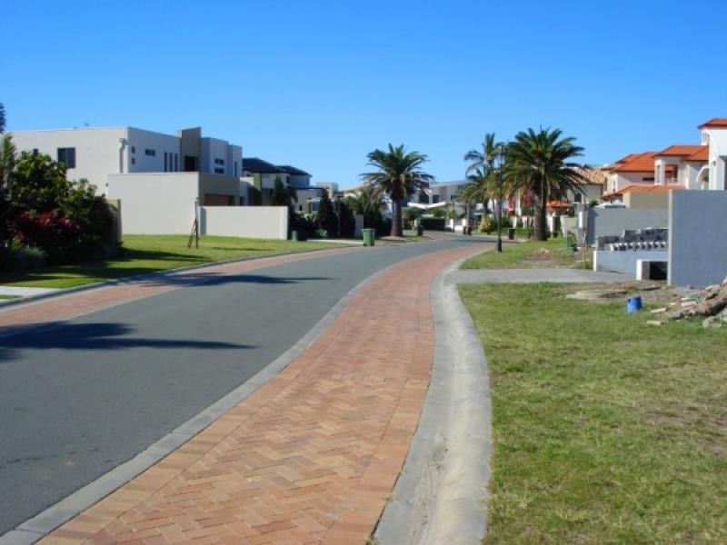 Paradise Point QLD 4216