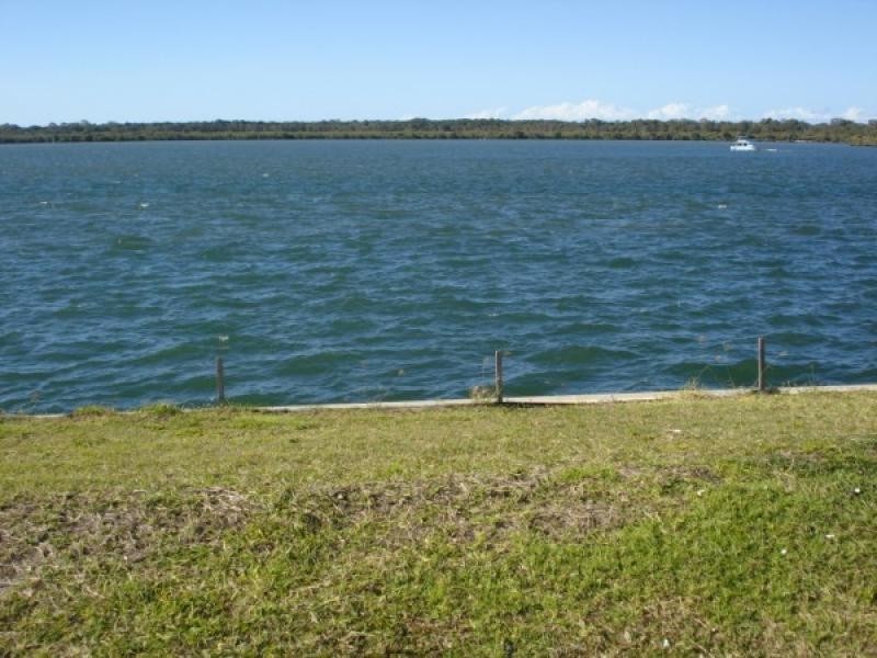 Paradise Point QLD 4216