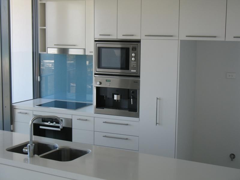 Broadbeach QLD 4218