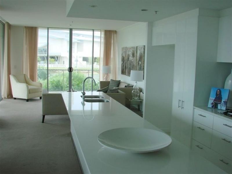 Broadbeach QLD 4218
