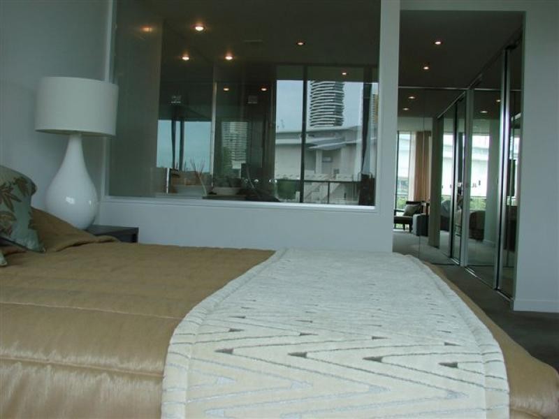 Broadbeach QLD 4218