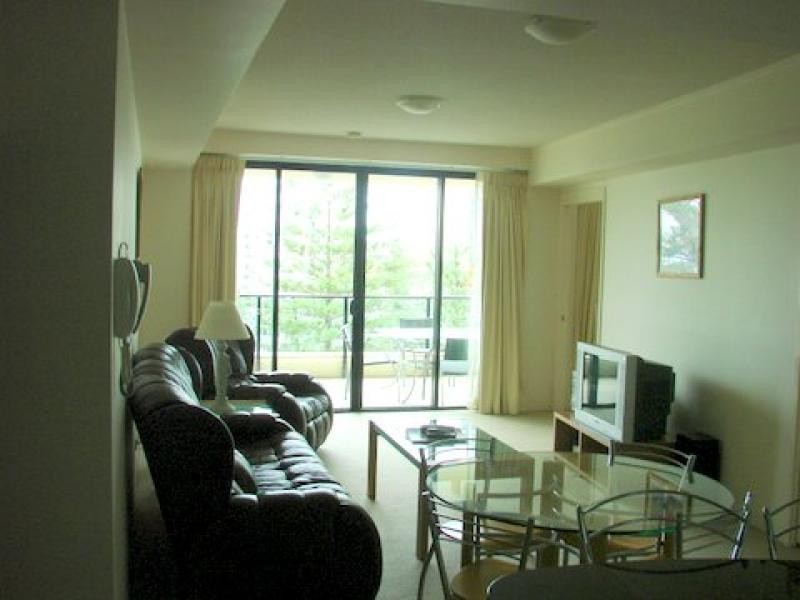 Broadbeach QLD 4218