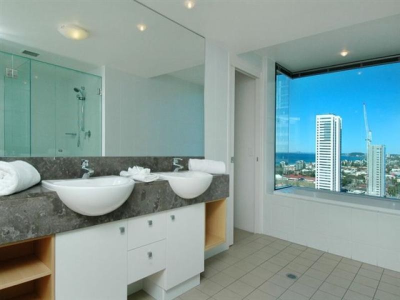 Broadbeach QLD 4218