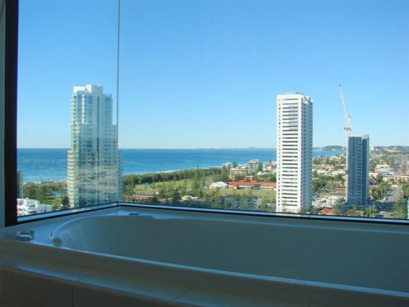 Broadbeach QLD 4218