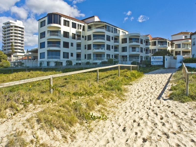 Surfers Paradise QLD 4217
