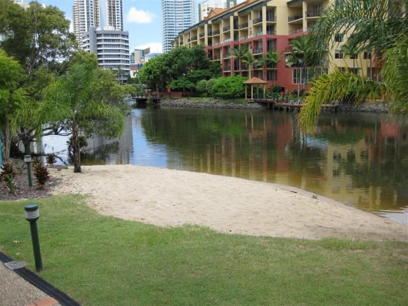 Surfers Paradise QLD 4217