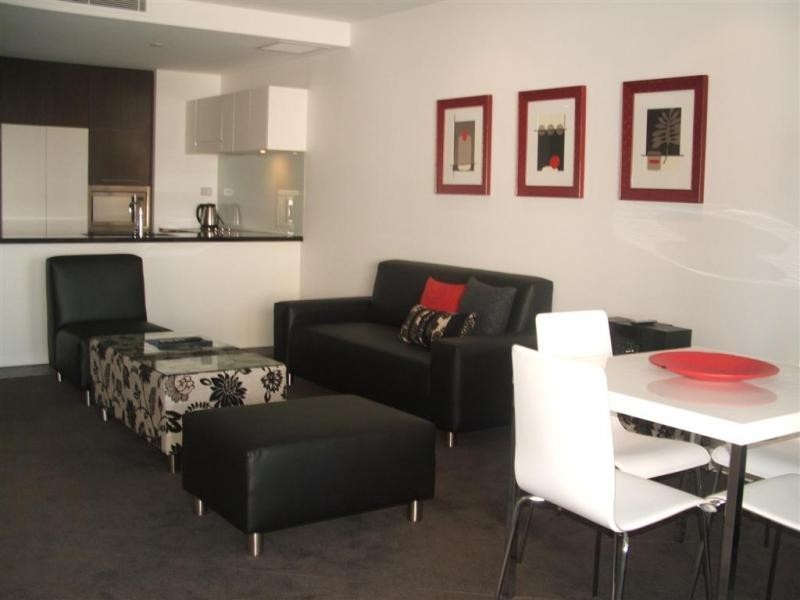 Broadbeach QLD 4218