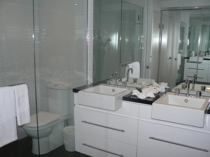 Broadbeach QLD 4218